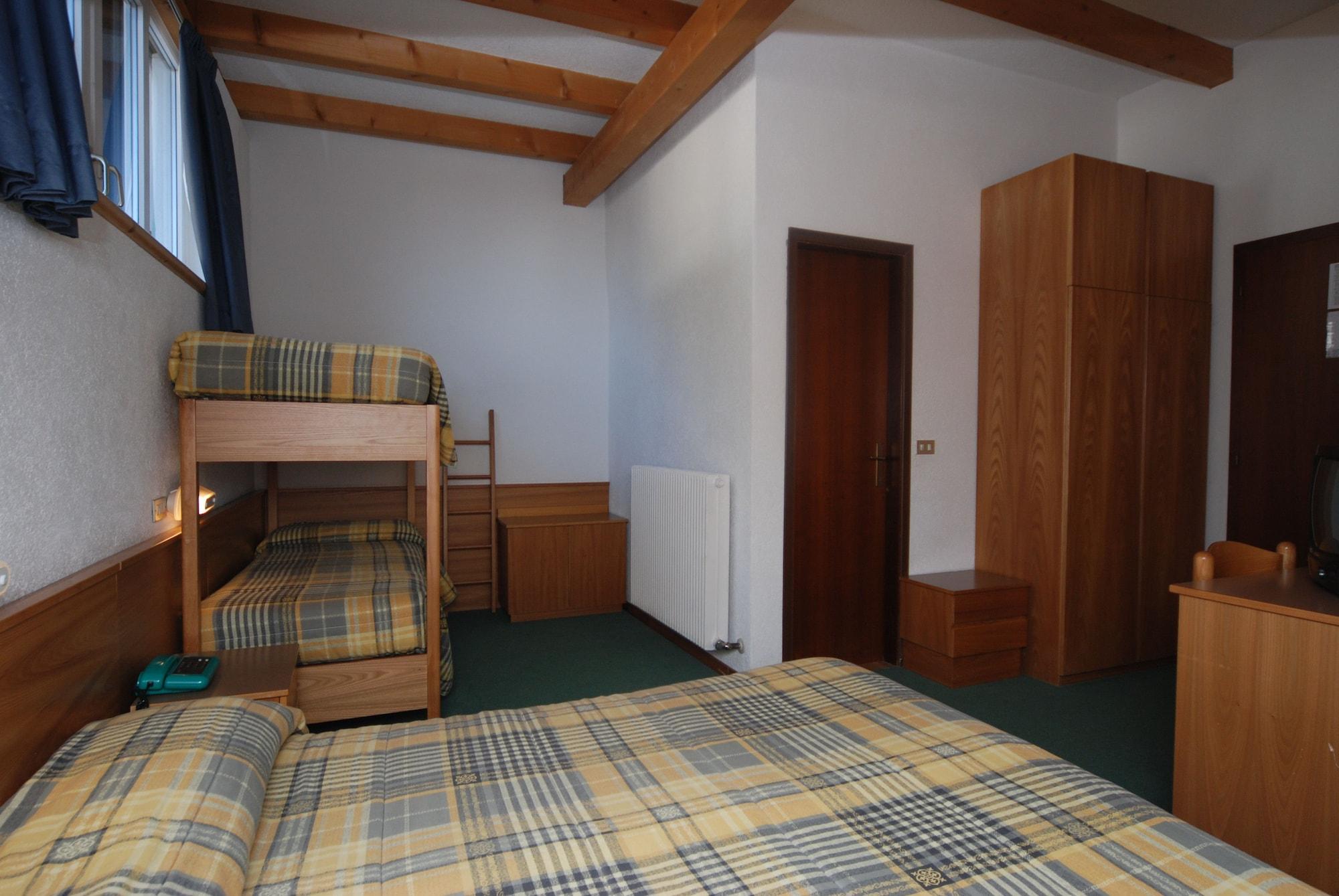 Sport Hotel Pampeago テーゼロ エクステリア 写真