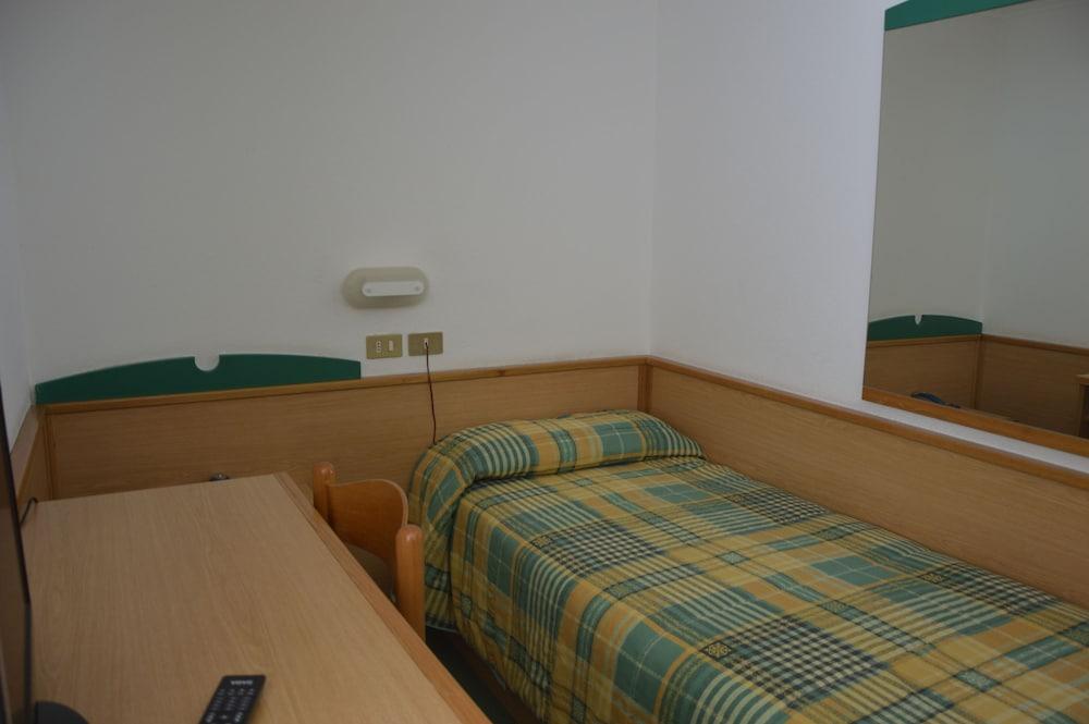 Sport Hotel Pampeago テーゼロ エクステリア 写真