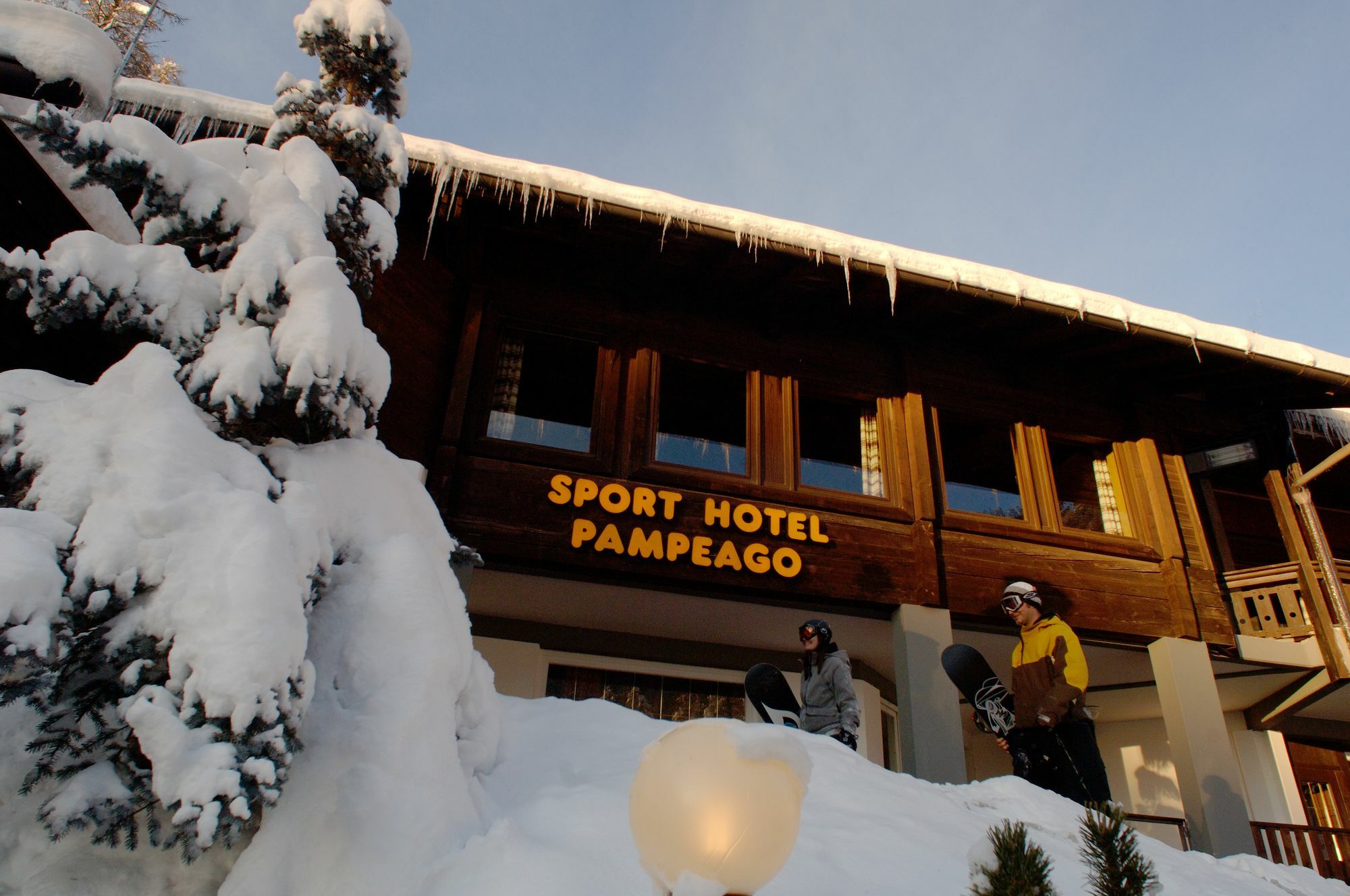 Sport Hotel Pampeago テーゼロ エクステリア 写真